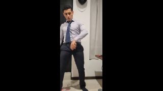 Llego del trabajo, te hablo sucio y te lleno de leche-2
