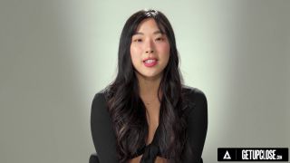 UP CLOSE  How Women Orgasm With Horny Brunette Elle Lee! SOLO FEMALE MA-2