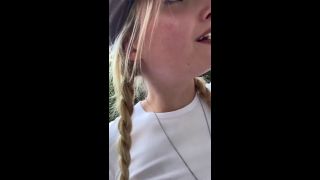 Chloe Chevalier - Find me in a kebab shop and give me your white sauce - Duo BG French-1