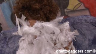 Ghetto Gaggers - We Do Chicken Right - Blowjob-9
