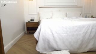 FullHD Exotic Blowjob: Mexican Girl Seduces German Guy-5