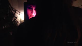 Elle Alexandra: Kamikaze Love Volume Craving-8