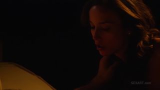 Elle Alexandra: Kamikaze Love Volume Craving-9