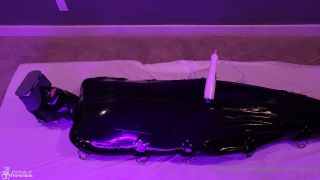 Turning Myself into a Rubber Drone.-7