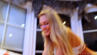Elise Siswet (aka Siswet19) / Graphic Anal Toy Play Downl...-7