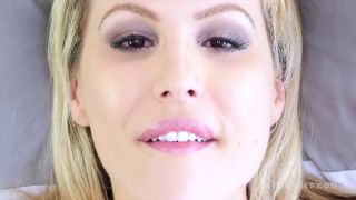 Face Fetish Fucking up Close and Personal with Blonde Katie Banks (Blonde porn)-9