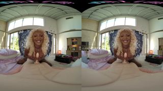 Waiting For Daizy - Smartphone VR-7