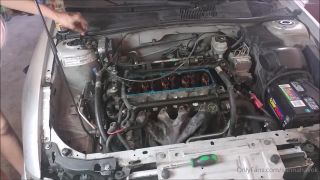 Sarina Havok Sarinahavok - a little something different for you today p filmed this while fixing our head gasket an 19-07-2021-7