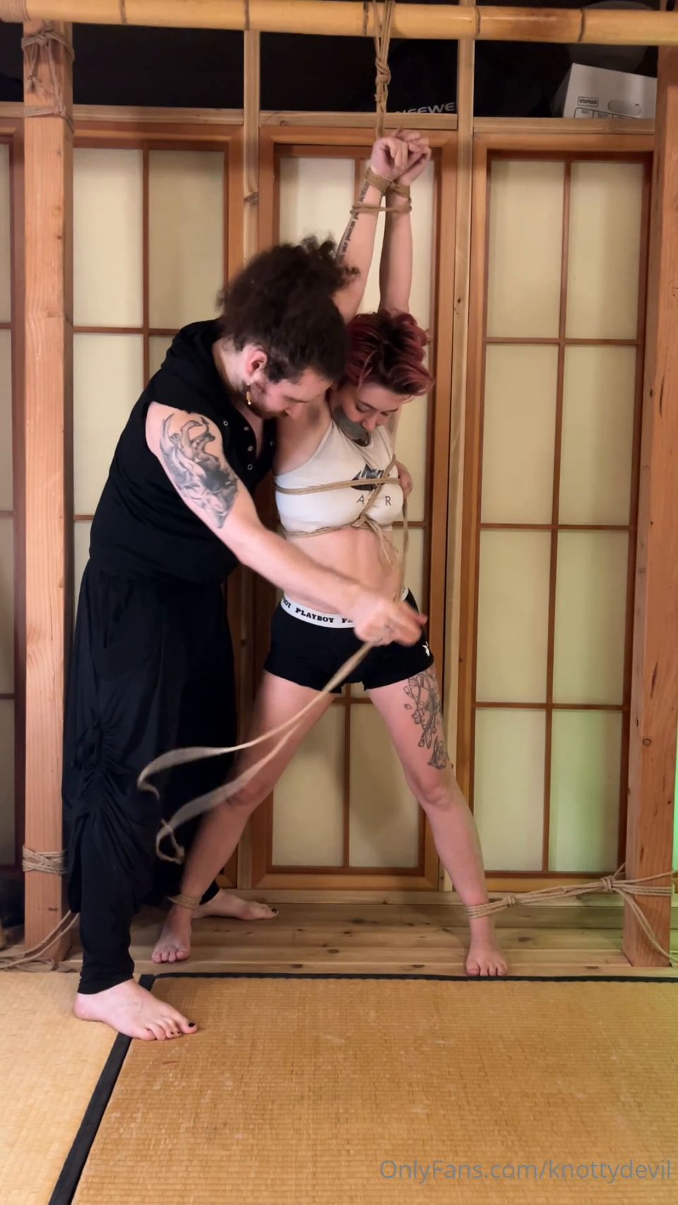 knottydevil 2023-12-27_Here_s_a_fun_little_struggle_video_with_shyslytherin_being_.._fe6e 