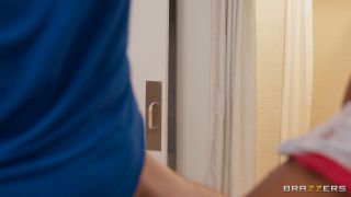 Exxtra - Rhae Woods, Lucy Lotus - Swiped &amp; Swapped.-6