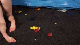 Custom Fetish - Amber Bounces and Sit Pops W Balloon Bag - Fetish-6