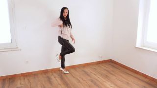 FEMDOMFOTO - Lady Amira - Lady With A Crop (German).-4