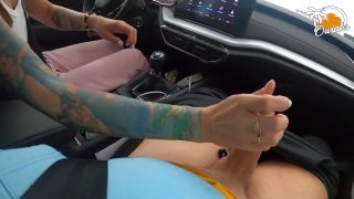 Yuli Gave Mateo Great Handjob During She Was Driving A Car 1080p-5