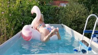 M@nyV1ds - Sandybigboobs - best of pooltime-9