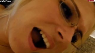 Lillie Privat - 18.versautes Türchen Notgeile anale Büroschlampe 720P - Mdh-9