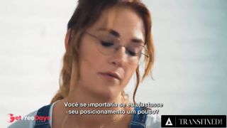 Siri Dahl gets Seduced by Sexy Trans Muse Daisy Taylor - Portuguese-2