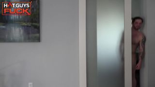 Hot guys fuck - creeper caught employee red handed-7