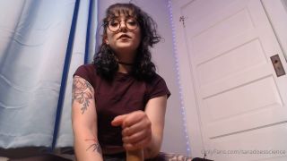 Saradoesscience – I Lost a Bet to My Boyfriend and He Said I Have to Jerk Him Off for My Punishment.-3