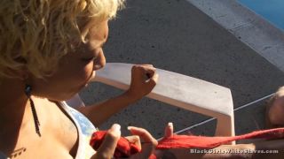 Bitch on a Leash Video Sex Download Porn-8