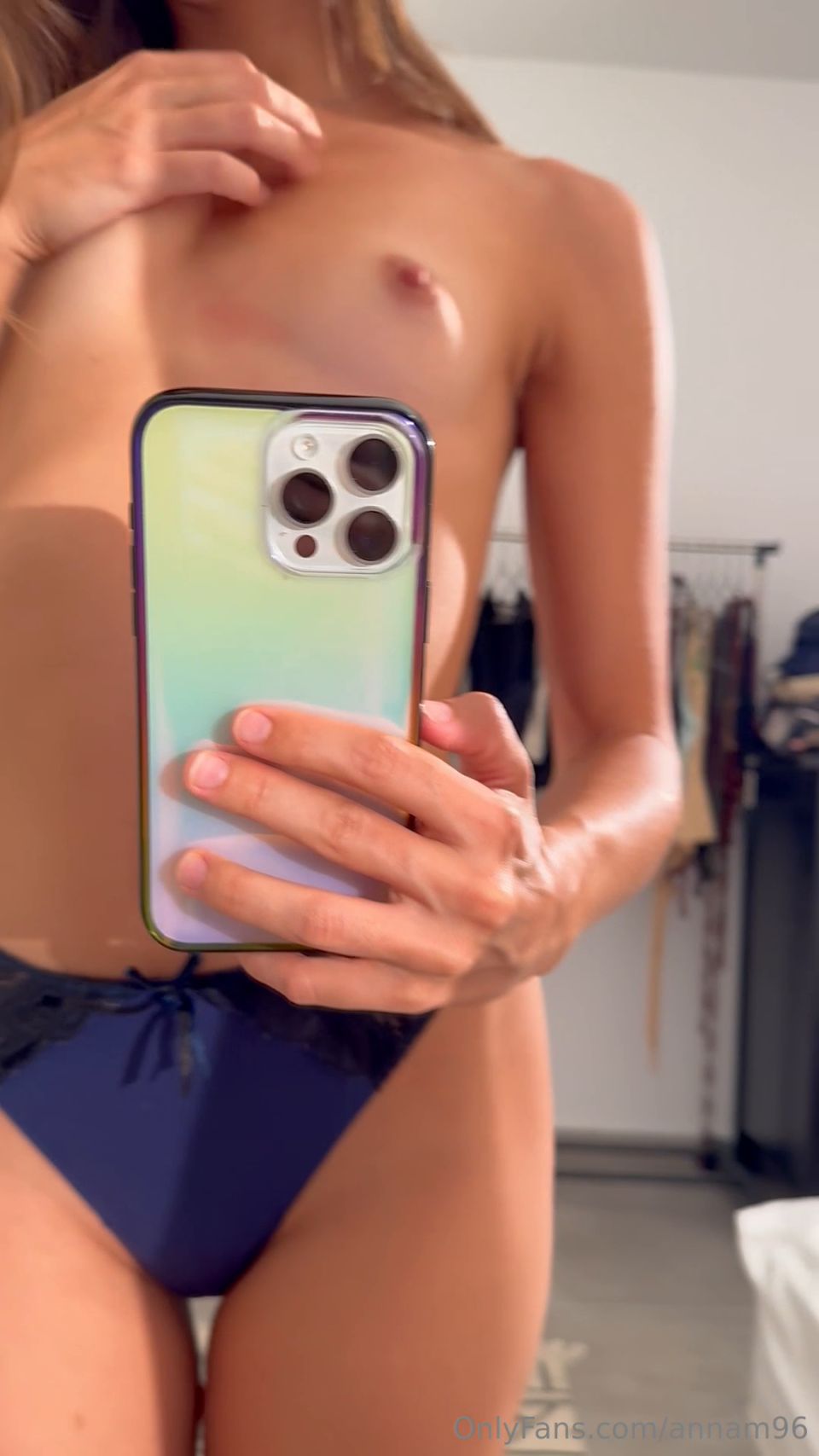 Butterfly Anastasia (annam96) Horny Mirror Selfie Onlyfans (Pornstar)