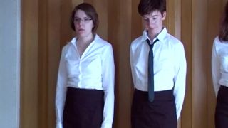 7101 3 Girls In Trouble-1