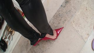 Footfetish 7818-TRYING SOME NEW SHOES - [Feet porn]-2