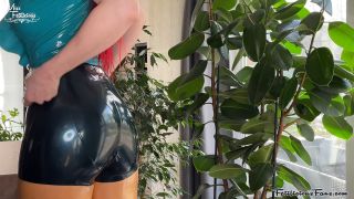 Latex Turquoise Tease.-4