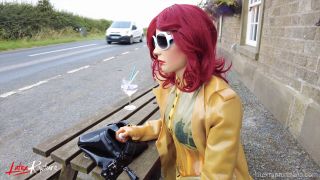 Mrs Seams visits the UK PT 3.-2