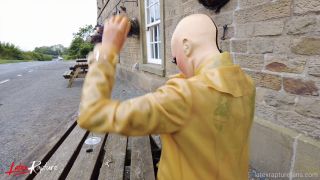 Mrs Seams visits the UK PT 3.-7