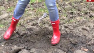 Miss - Doertie - Wichsanleitung mit Gummistiefeln 720P - Germany-5