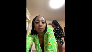 pornstar Jewelz Blu Teases Her Wild Side in  OnlyFans Video Exposed Jewelz Blu-5