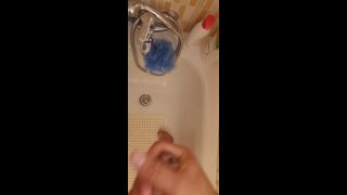 Charly x - Masturbacion en la ducha-5