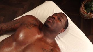 Massage Secrets of Kinky Spa's Jaye Summers Revealed Here-1