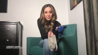 online xxx video 1 Sniff my airplane socks | categories | femdom porn women with foot fetish-2