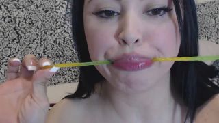 PrincessDi - Twizzlers and gummy worms-7