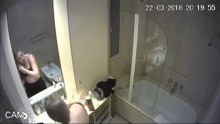 Amateur Hidden Camera 880-1