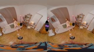 Reina Flore VR Action UltraHD 4K - Teen Sex Scene Reality Es-2