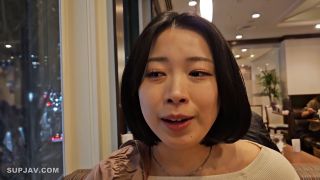Reducing Mosaic SIRO-5513 『見られてるって思うだけで濡れる。撮られるほどに体が反応する 22歳、いと 美容師、彼氏ナシ、恋愛より快感優先の生活 誰かに見せることで昂ぶる見せたがり体質は、パンツにシミができるほどの性欲を抱えたまま、カメラの前で解放されていく 波打つでか尻、フェラ中に自分で乳首をいじる指、腰が引けても止まらない中イキ──ハメ撮りという名の性癖開示ファイル』 【...-1