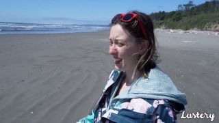 6251 He Ties Me To The Car And Fucks Me In The Woods-2