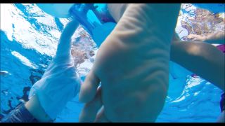  Voyeur - Underwater swimsuit tracking - YMUW-1094, voyeur on voyeur-1