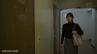 Reducing Mosaic ADN-380 引退 地味な医学部の女子大生と四畳半の狭い部屋でヤリまくった。 伊賀まこ.-3