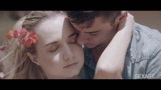 [GetFreeDays.com] Mona Blue Amp Tommy Cabrio Floret hardcore japanese porn-1