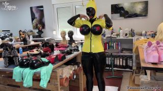 Latex Bts The Yellow Wasp Quick View Porn - New Sex Video...-2