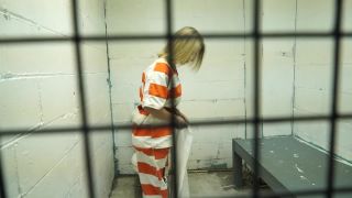 GotCuffs_Claire_Irons_First_Arrest_4-3
