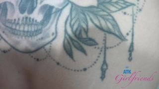 Macy Meadows Paradise Cove 2 (Amateur porn)-0
