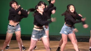  voyeur | Voyeur Performance 21 - special edit.75 | voyeur-2