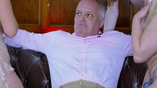 Honour May, Amber Deen, Baby Kxteen - Swinging 06/25/21-1