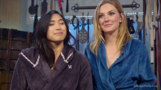 Mona Wales Breaks in Electro-Pet Mia Li Video Sex Downloa...-9