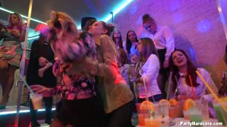 Party Hardcore Gone Crazy Vol. 31 Part 2 - Cam 3-5