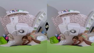 online xxx video 15 Jenny Wild Stuck in Washer on reality beautiful femdom-2